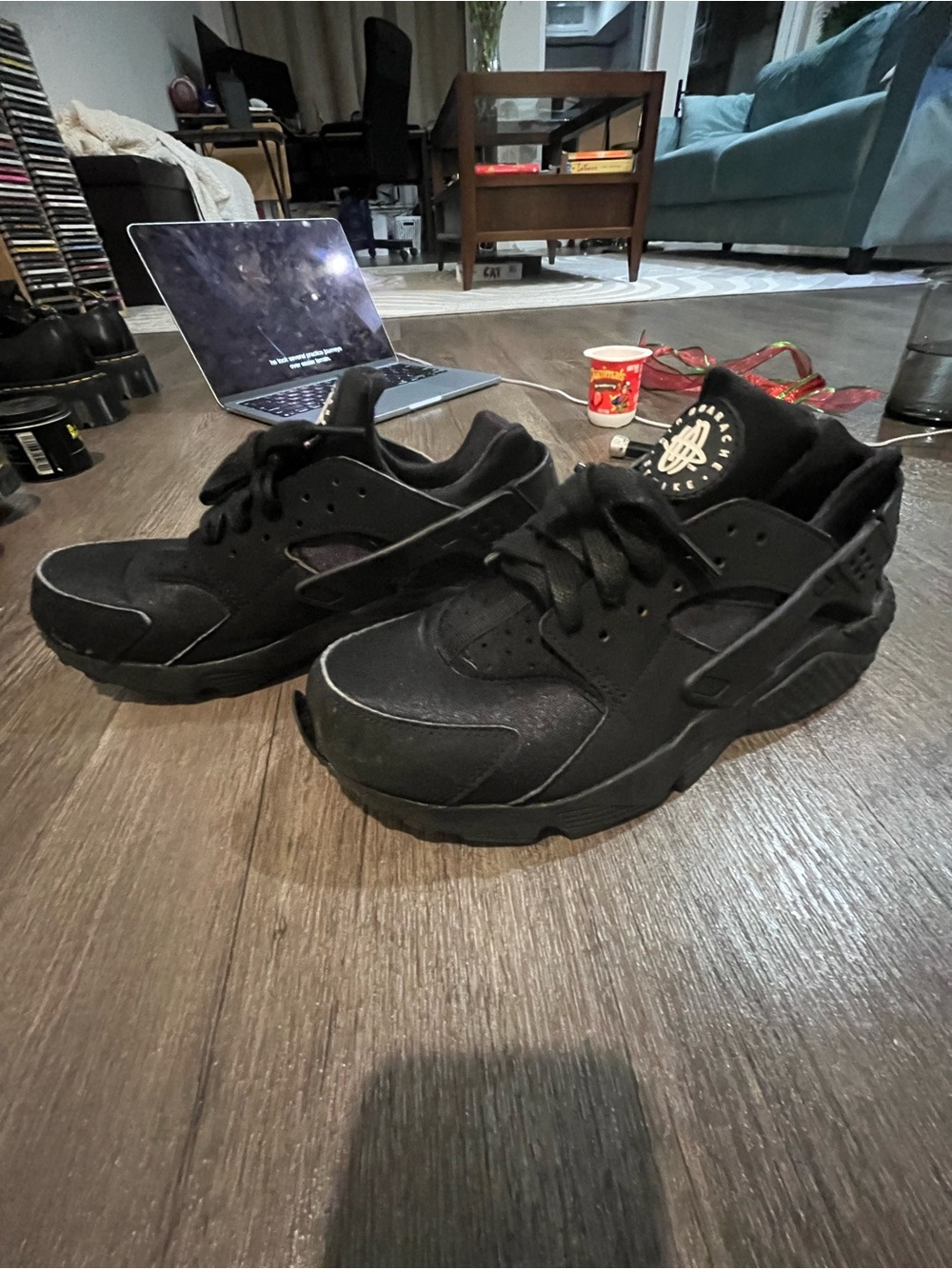 Nike Air Huarache "Triple Black"